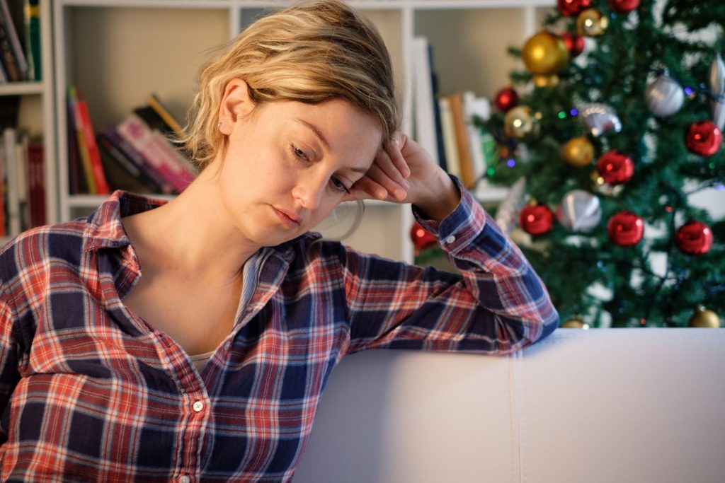 avoid feeling depressed over the holidays